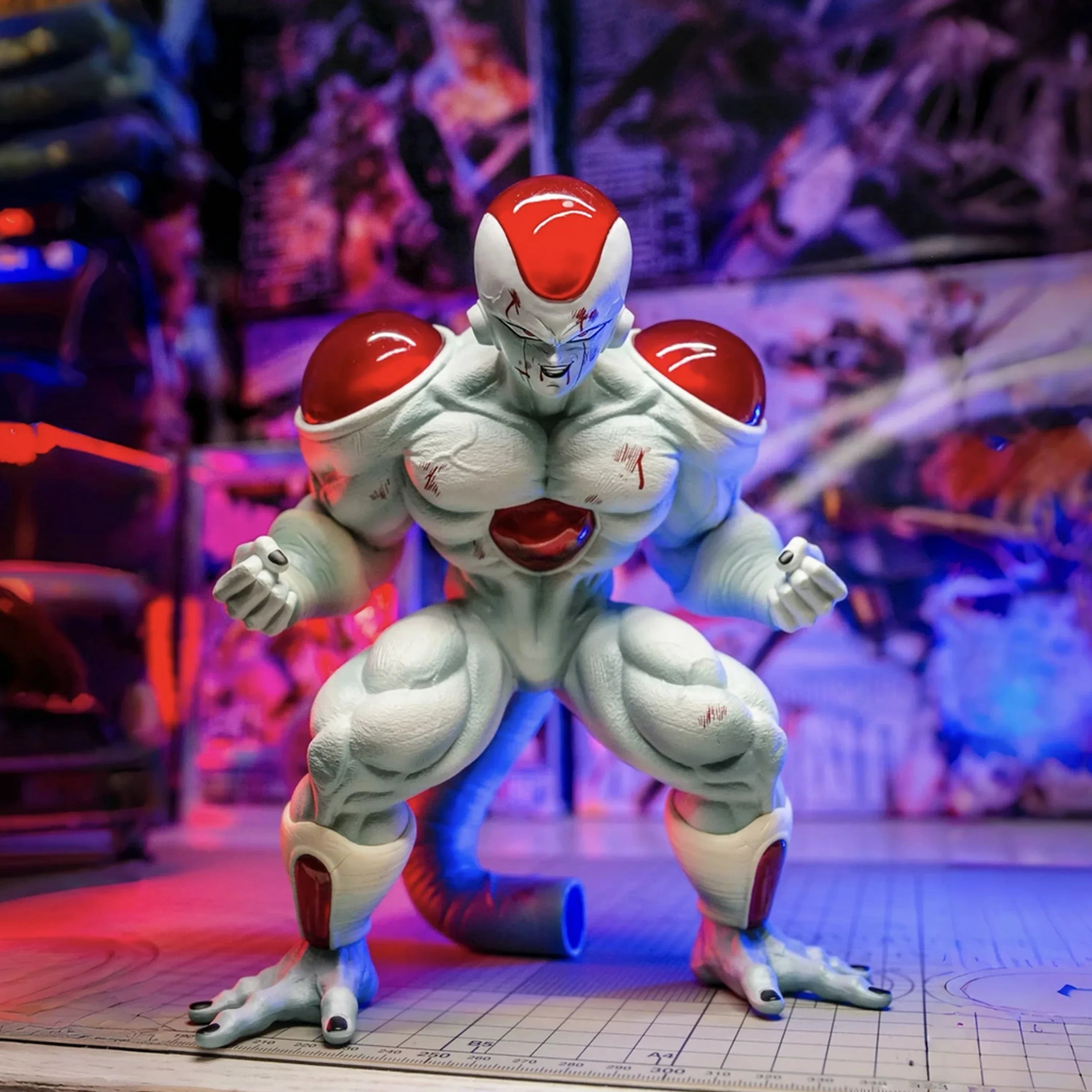 Figurka Frieza Pełnej Mocy